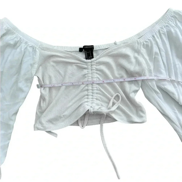 White Crop Top, Flowy long Sleeves Shirt Size Small - Picture 7 of 8